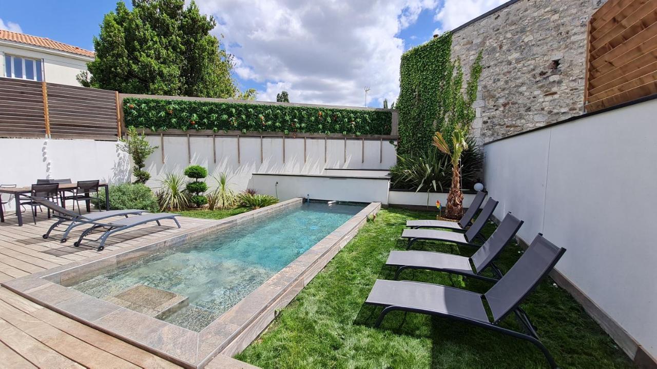 Villa Nc30 , Chambres Privatives Deluxe La Rochelle  Bagian luar foto